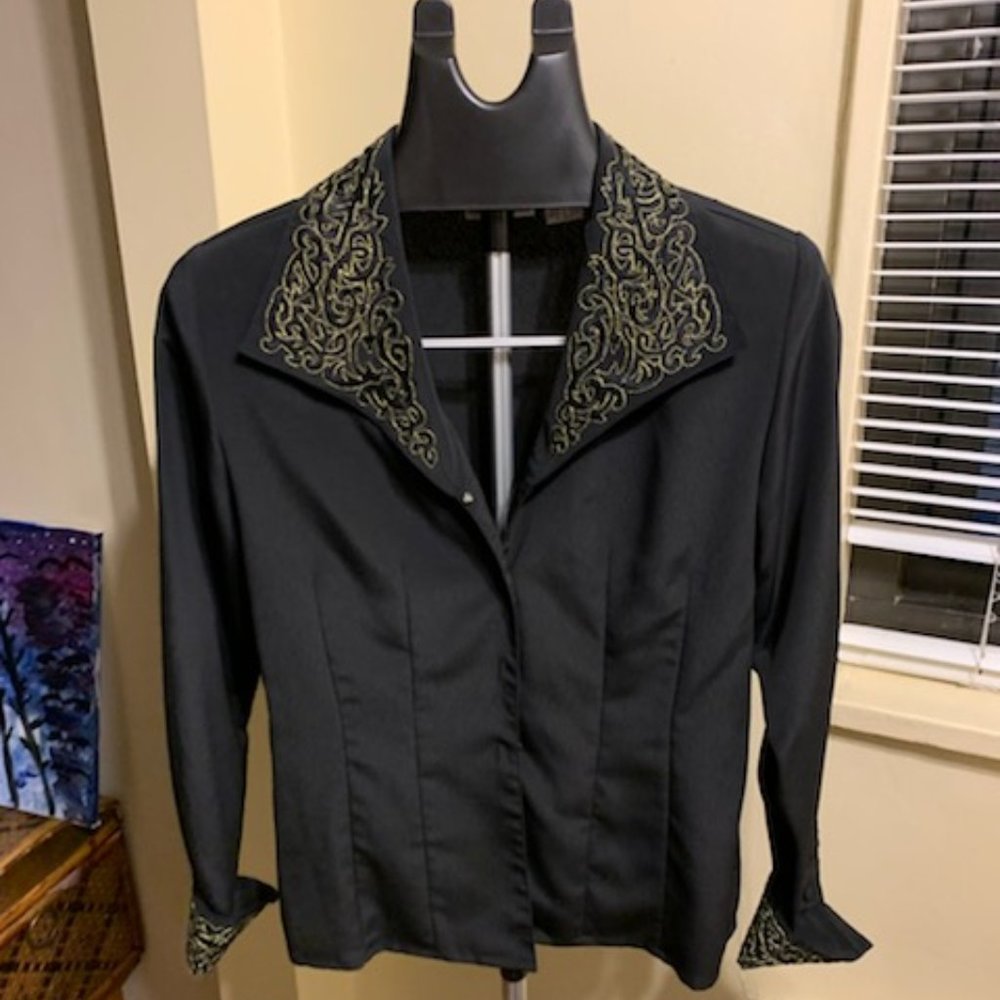 Gorgeous vintage dressy blouse by Worthington,